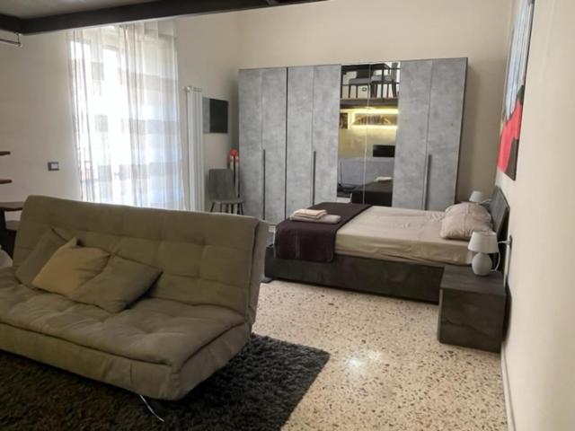 Casa Confort - Napoli Centro エクステリア 写真