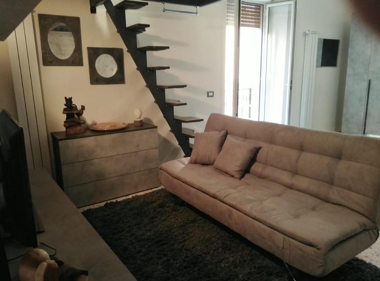Casa Confort - Napoli Centro エクステリア 写真